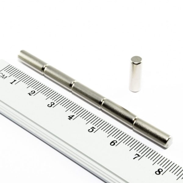 (térmek) Neodímium hengermágnes 5x15 mm -
  N38