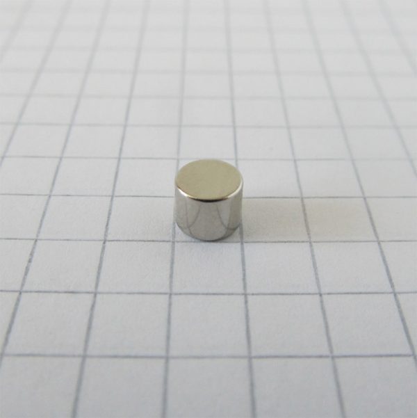(térmek) Neodímium hengermágnes 5x4 mm -
  N38