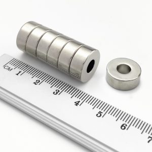 (térmek) Neodímium mágnes gyűrű 15-6x6 mm
  - N38