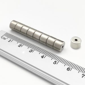 (térmek) Neodímium mágnes gyűrű 8-2x6 mm
  - N50