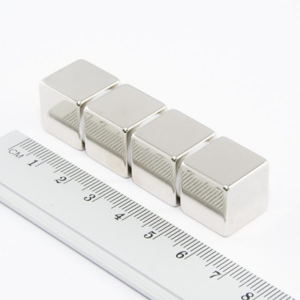 (térmek) Neodímium mágnes kocka 15x15x15
  mm - N38