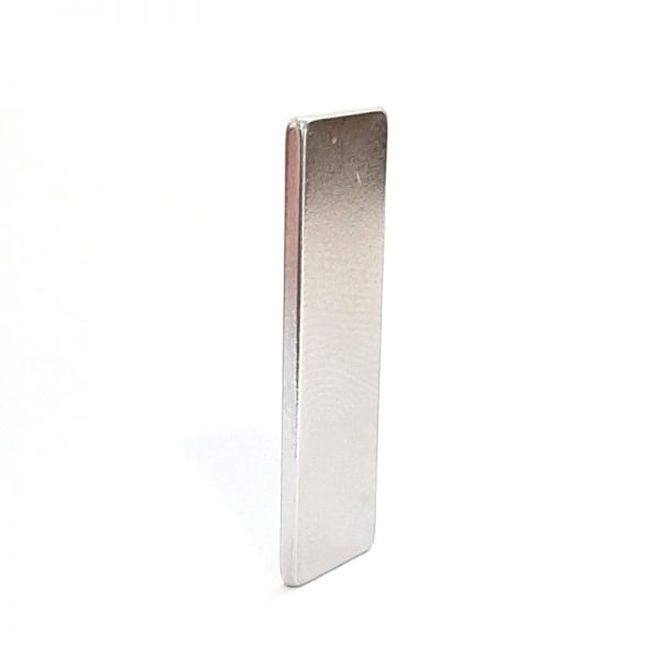 (térmek) Neodímium mágnes téglatest
  30x10x1,5 mm -N38