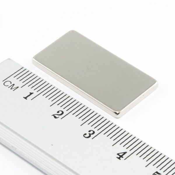 (térmek) Neodímium mágnes téglatest
  30x15x2 mm - N38