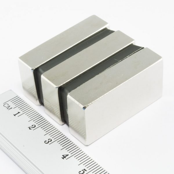 (térmek) Neodímium mágnes téglatest
  40x20x10 mm - N40