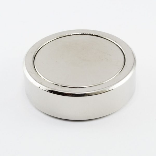 (térmek) Pot mágnes belső menettel 50x15
  mm