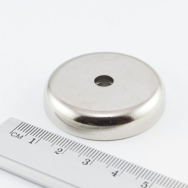 (térmek) Pot mágnes csavarlyukkal 42x9 mm