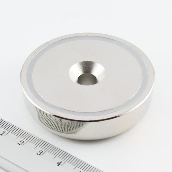 (térmek) Pot mágnes csavarlyukkal 60x15
  mm