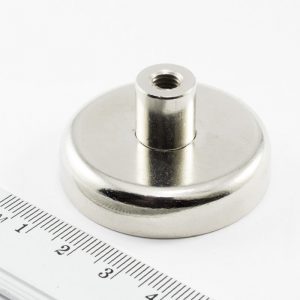 (térmek) Pot mágnes menetes hüvellyel
  42x9 mm