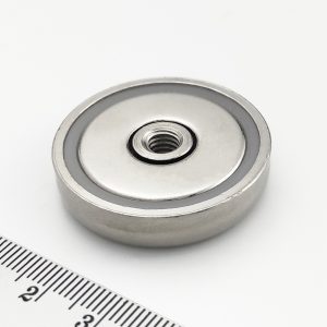 (térmek) Pot mágnes az egész mágnesen
  áthaladó menettel 36x8 mm