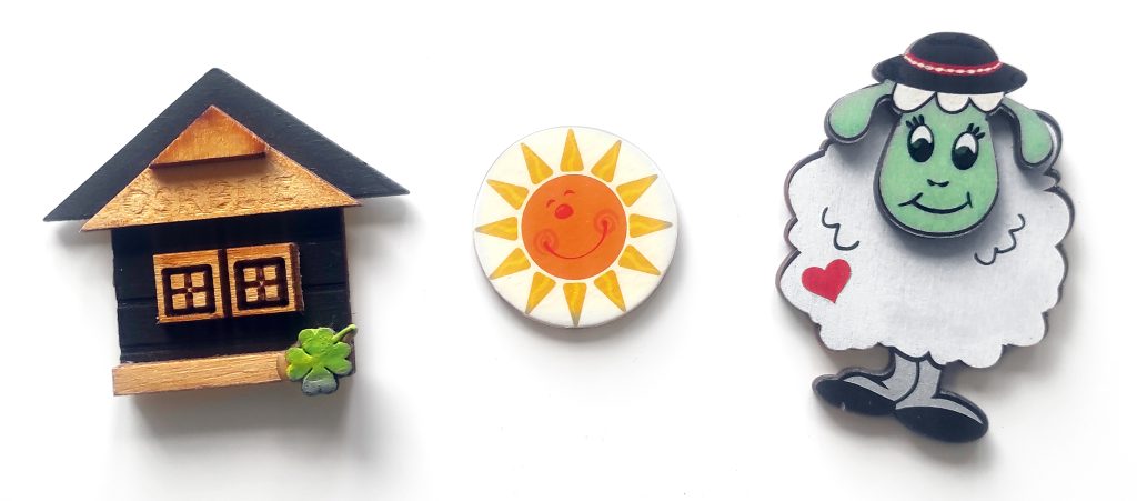 Öntapadós fémfólia fehér