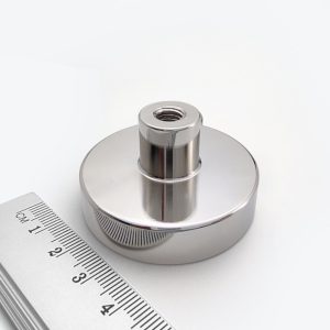 Pot mágnes menetes hüvellyel 48×12 mm