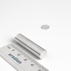 Neodímium hengermágnes 10×1 mm