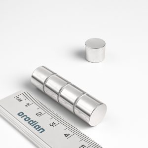 Neodímium hengermágnes 12×10 mm