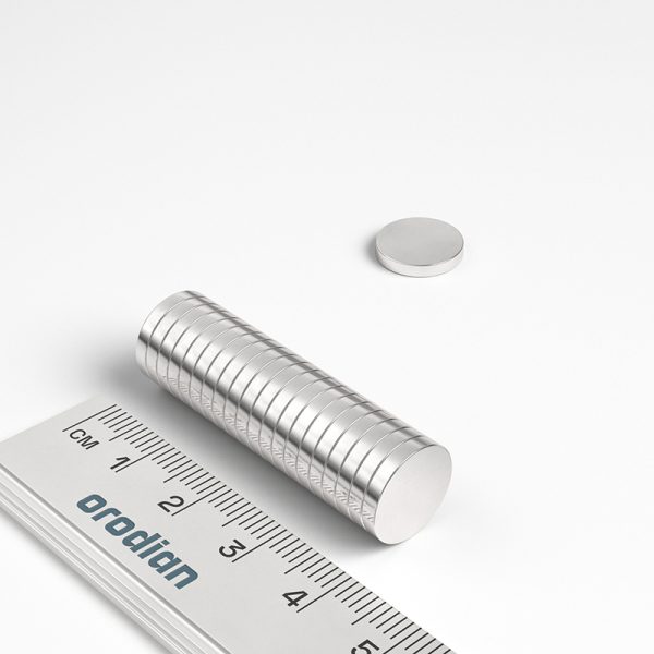 Neodímium hengermágnes 12×2 mm