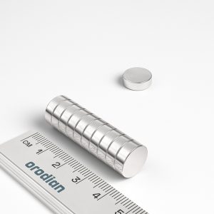 Neodímium hengermágnes 12×4 mm