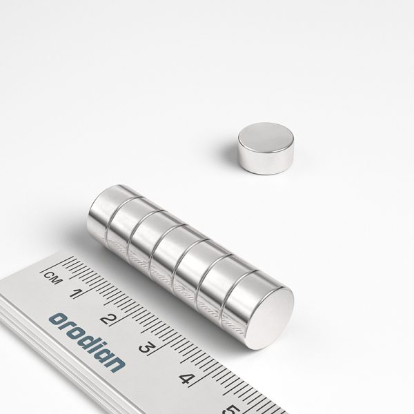 Neodímium hengermágnes 12×6 mm