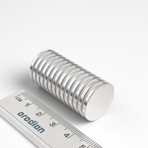 Neodímium hengermágnes 20×2 mm
