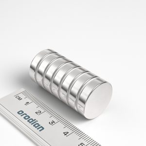 Neodímium hengermágnes 20×5 mm