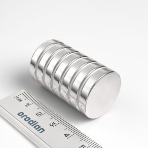 Neodímium hengermágnes 25×5 mm