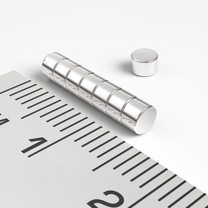 Neodímium hengermágnes 3×2 mm