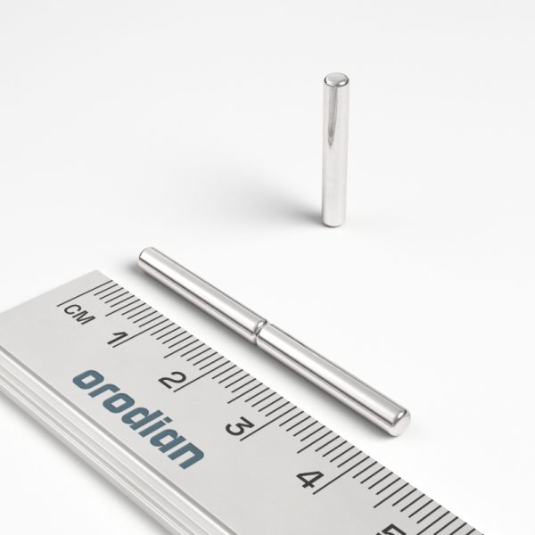 Neodímium hengermágnes 3×20 mm
