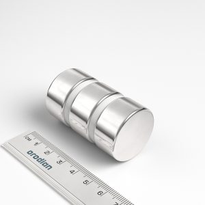 Neodímium hengermágnes 30×15 mm