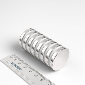 Neodímium hengermágnes 30×5 mm