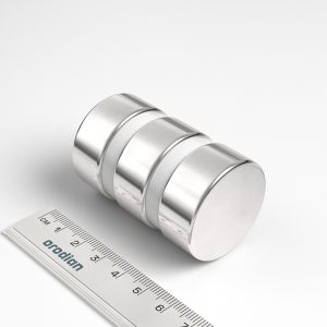 Neodímium hengermágnes 35×15 mm