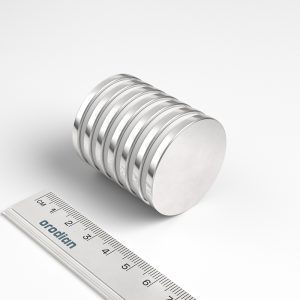 Neodímium hengermágnes 38×35 mm