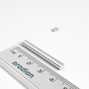 Neodímium hengermágnes 4×2 mm
