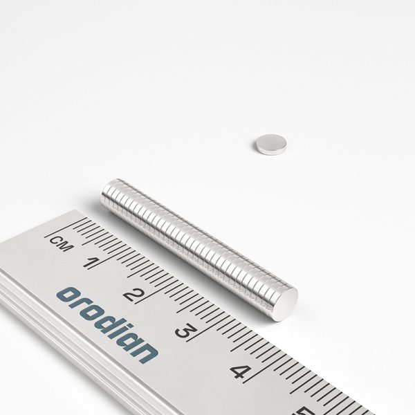 Neodímium hengermágnes 5×1 mm