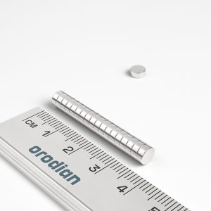 Neodímium hengermágnes 5×2 mm