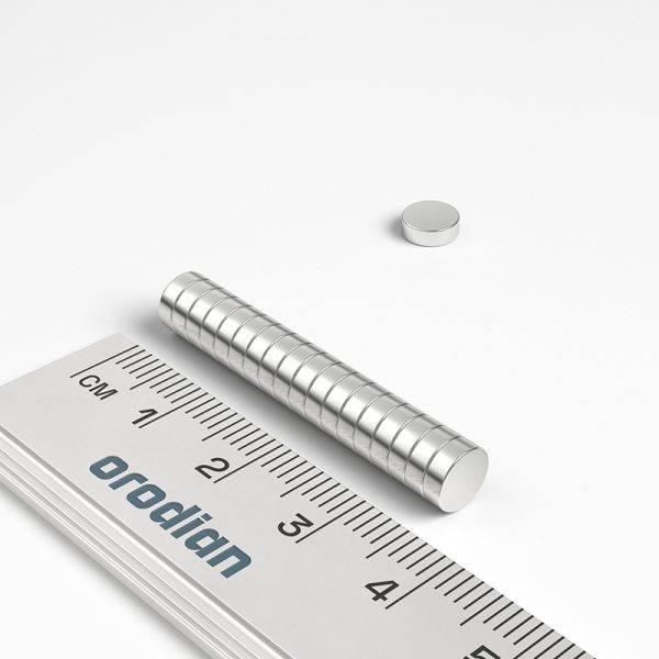 Neodímium hengermágnes 6×2 mm