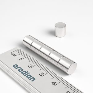 Neodímium hengermágnes 8×8 mm