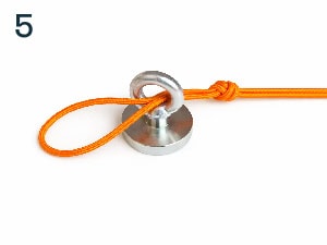 Hogyan kössünk csomót a mágnesre?