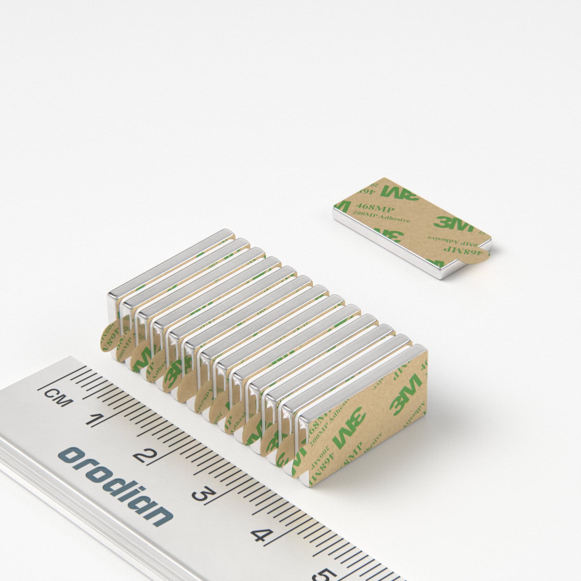 Neodímium mágnes téglatest 20×10×2 mm matricával - N38