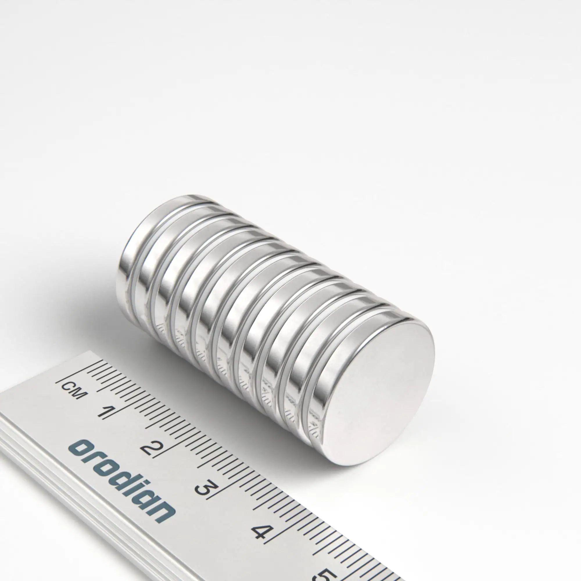 Neodímium hengermágnes 20×3 mm - N38