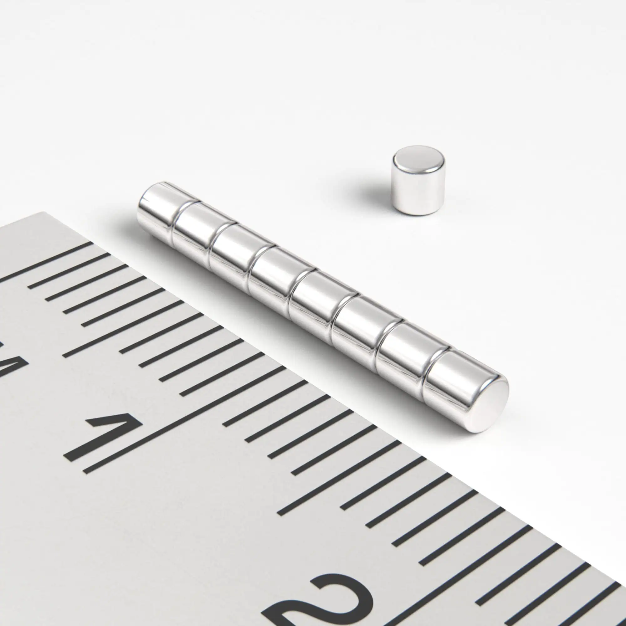 Neodímium hengermágnes 2×2 mm - N52