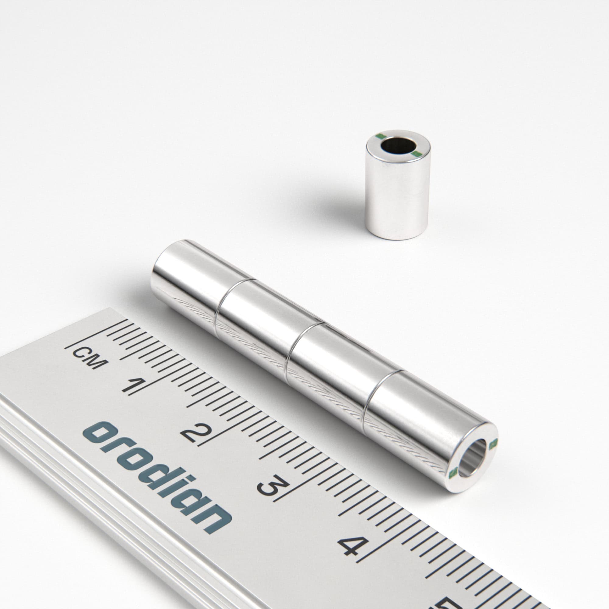 Neodímium mágnes gyűrű 7-3,7×10 mm - N42